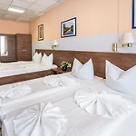 City-hotel Ansbach Am Kurfuerstendamm Szálloda Berlin