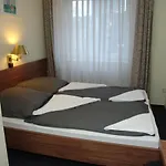 City-hotel Ansbach Am Kurfuerstendamm Hotel Berlín