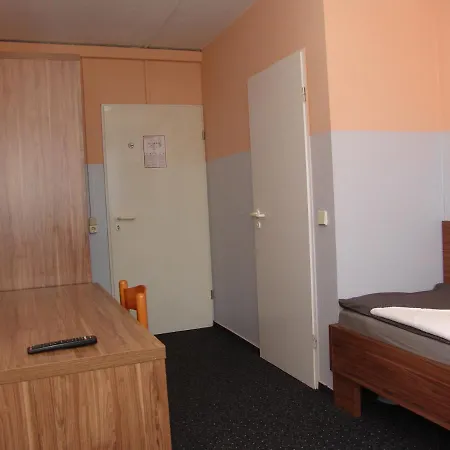 City-hotel Ansbach Am Kurfuerstendamm Szálloda 3*