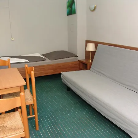 City-hotel Ansbach Am Kurfuerstendamm 3* Berlín