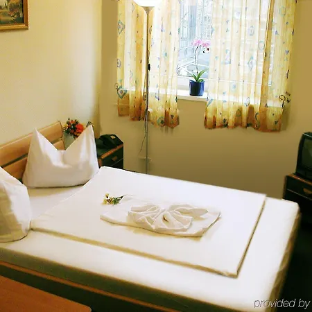 Szálloda City-hotel Ansbach Am Kurfuerstendamm