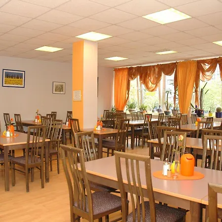 City-hotel Ansbach Am Kurfuerstendamm Szálloda