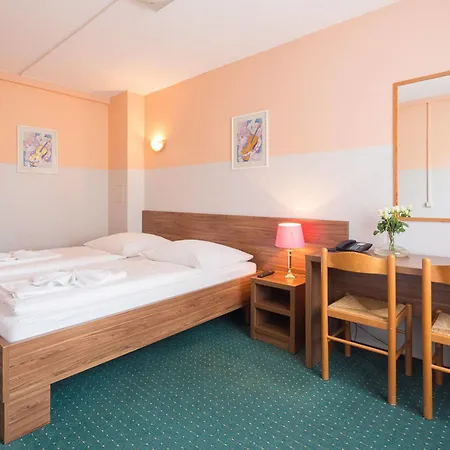 City-hotel Ansbach Am Kurfuerstendamm 3* Berlin