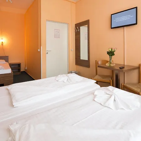 City-hotel Ansbach Am Kurfuerstendamm Szálloda Berlin