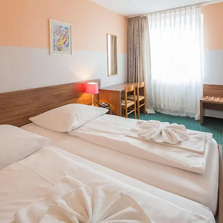 City-hotel Ansbach Am Kurfuerstendamm 3*