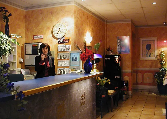 City-hotel Ansbach Am Kurfuerstendamm Hotel 3*