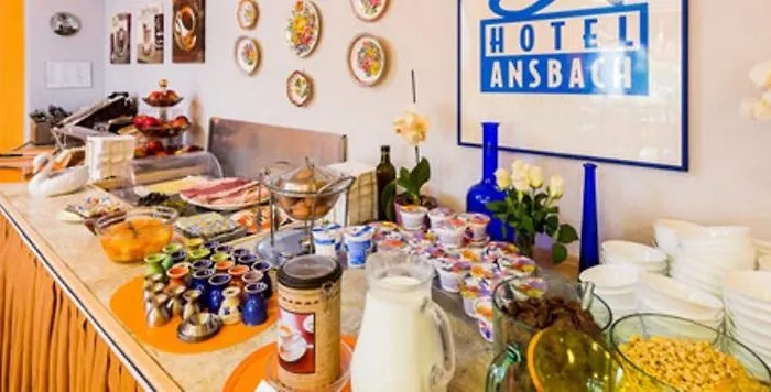 City-hotel Ansbach Am Kurfuerstendamm 호텔